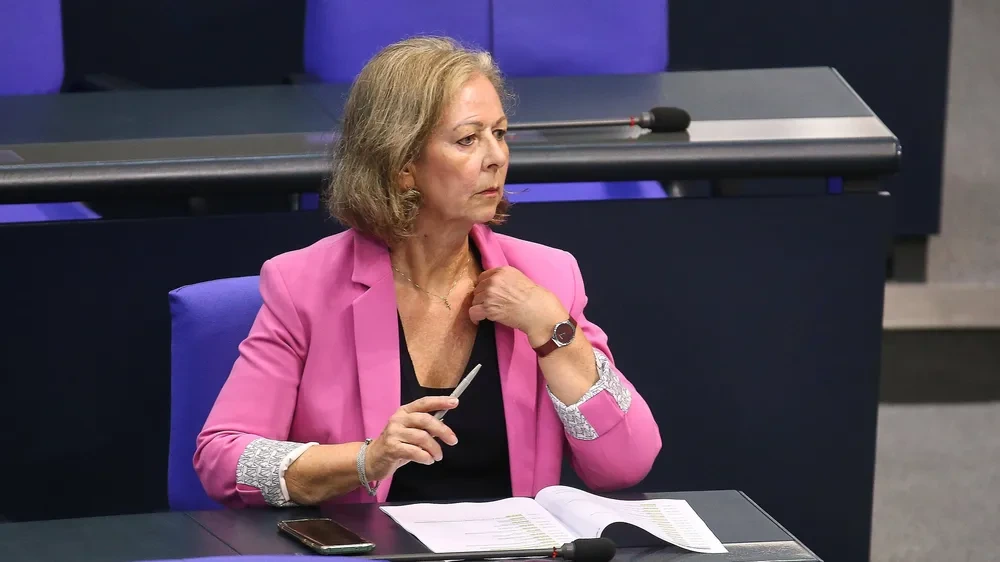 AfD fordert Abgeordnete Martina Uhr zur Niederlegung ihres Mandats auf