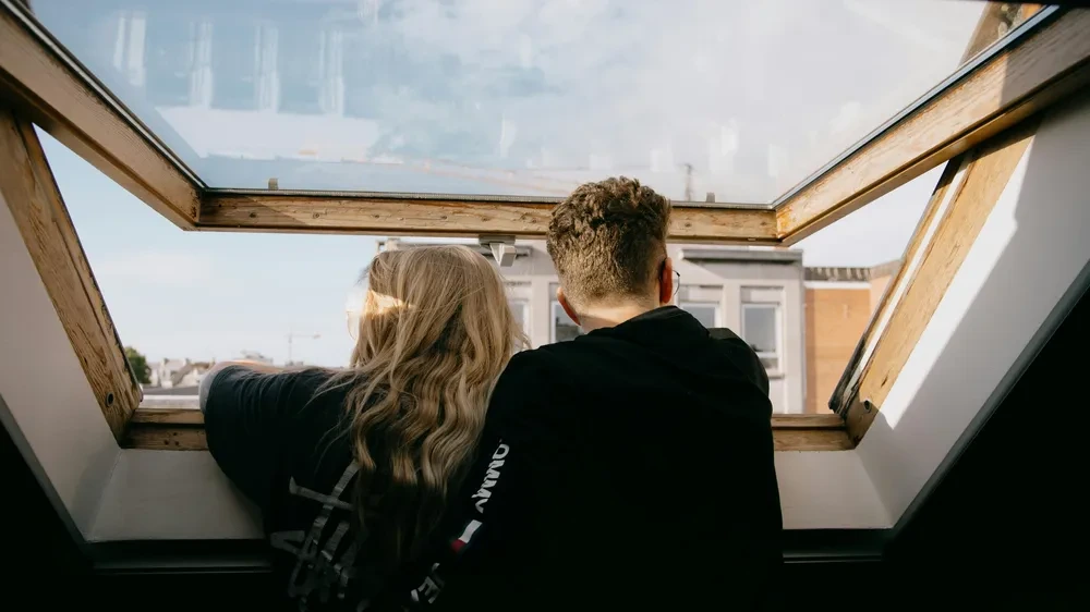 Kommission empfiehlt Ende der Gratis-Mitversicherung von Ehepartnern