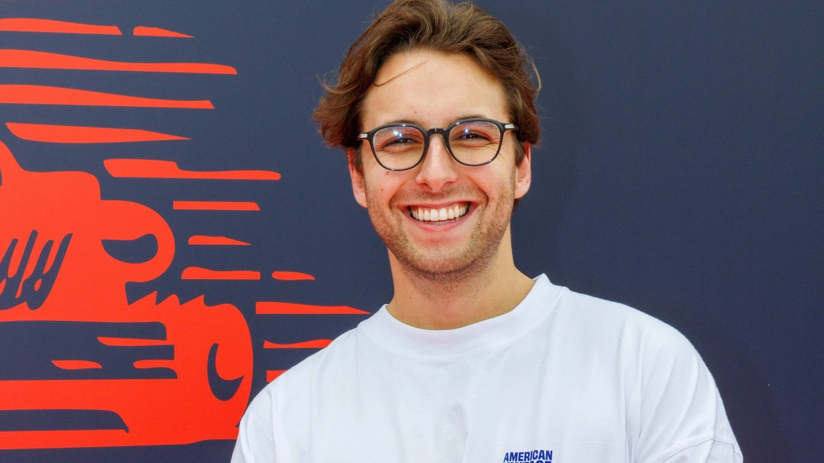 Christiaan Bauer viert verjaardag: ’25 jaar vol herinneringen en soms een beetje loslaten’
