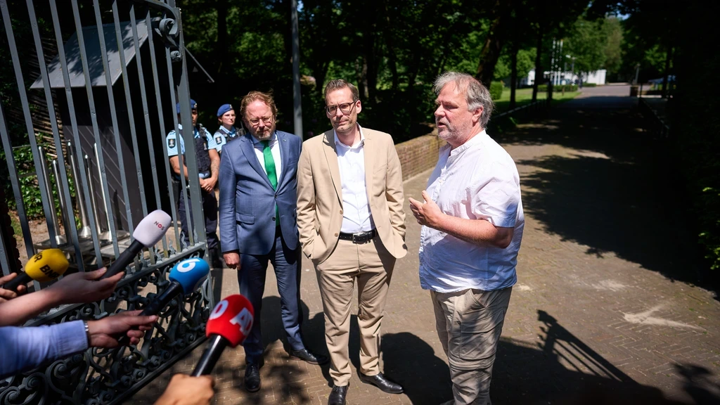 Staken en polderen tegelijk: hoe verder bezuinigen op de sociale zekerheid?