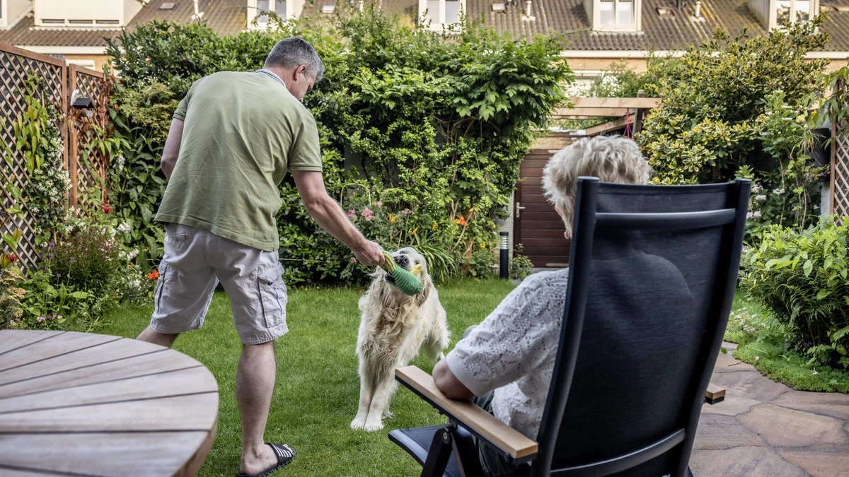 Ouders van Eva, die in transitie ging, luiden noodklok: ’Ons kind is verminkt’