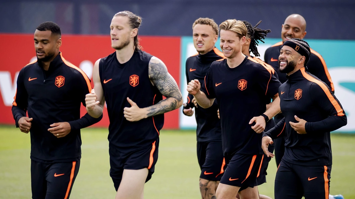 LIVE | Fans Nederlands elftal nemen bezit van Dallas, vanavond clash met Japan