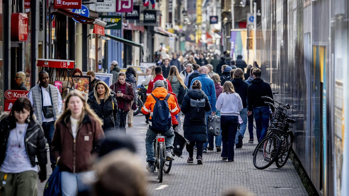 DNB: Iranoorlog drukt op economie, maar veel minder dan Rusland in 2022