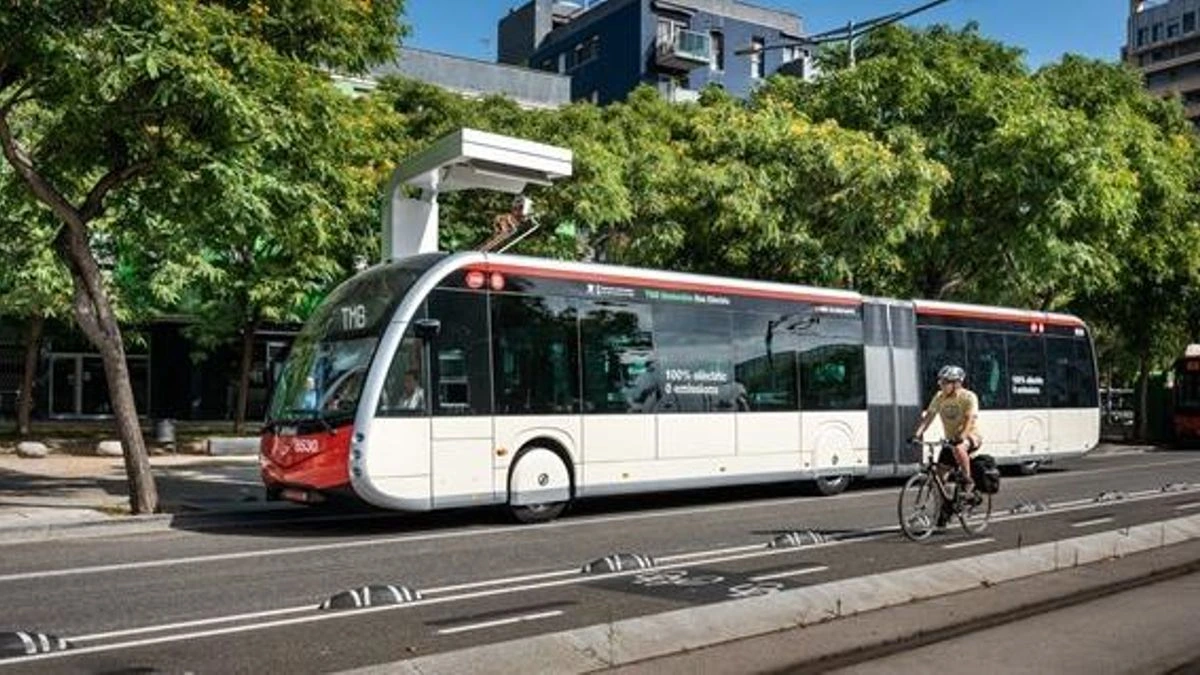 El transporte público avisa: necesita 12.000 millones al año para crecer y electrificarse