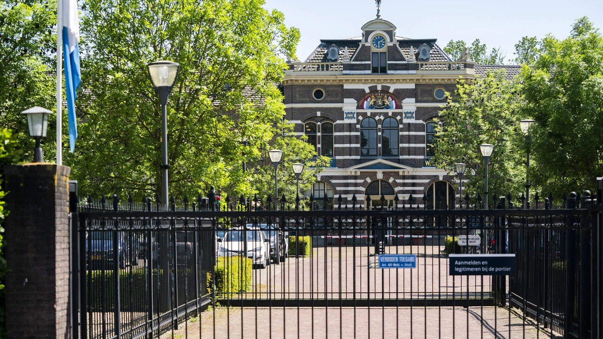 PI-medewerker Nieuwersluis krijgt 3 jaar cel voor verkrachting