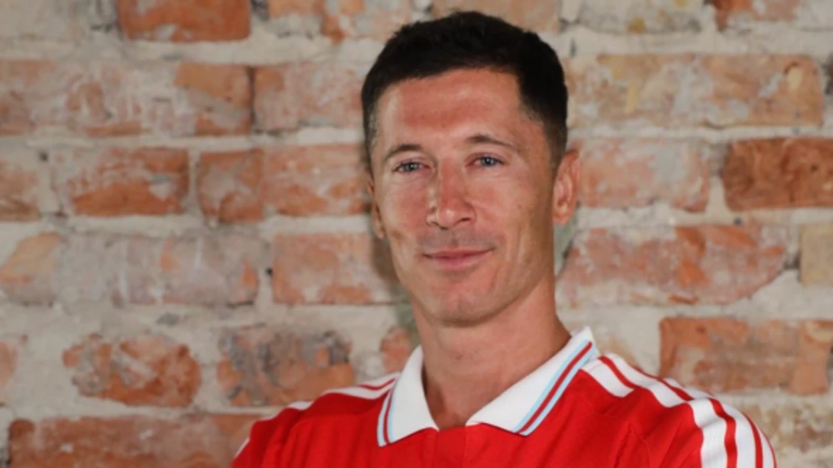 LIVE Transfers | Chicago Fire strikt Robert Lewandoswki, Spaanse spits voor Feyenoord, Braziliaan voor Ajax