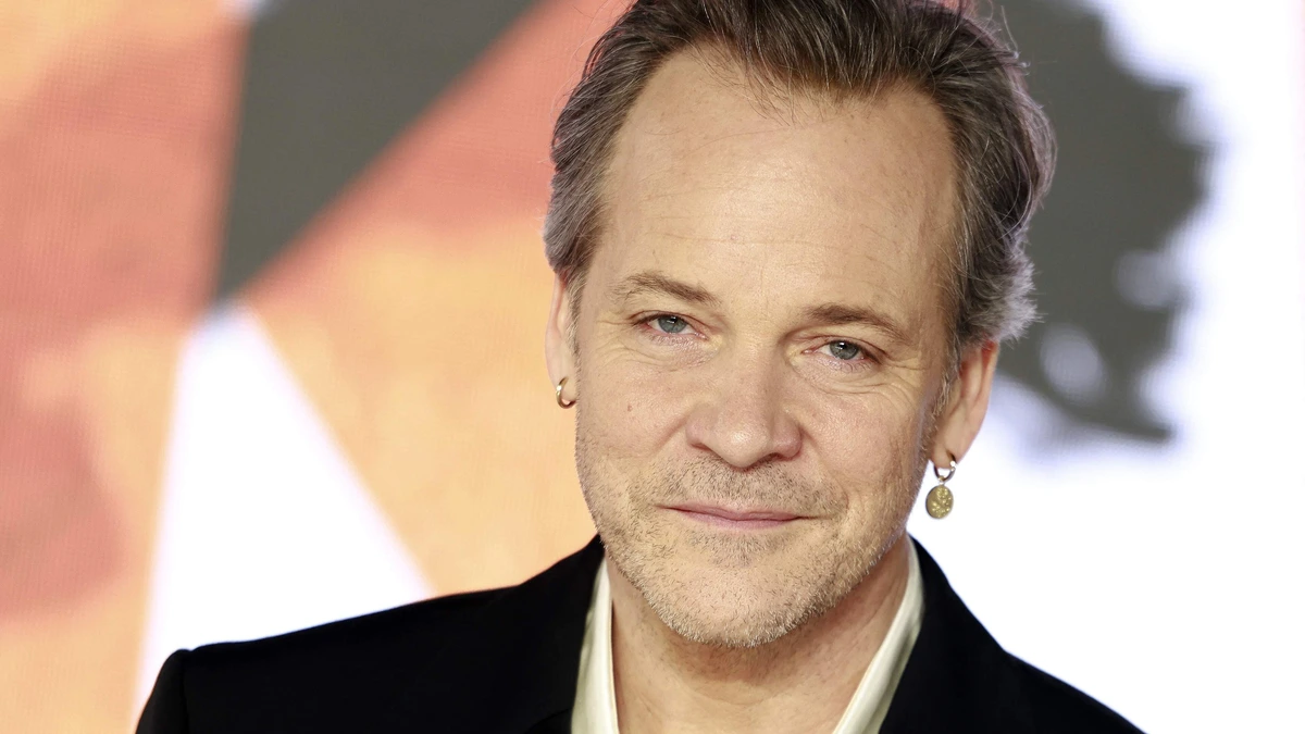 Peter Sarsgaard duikt op in derde seizoen ’The last of us’