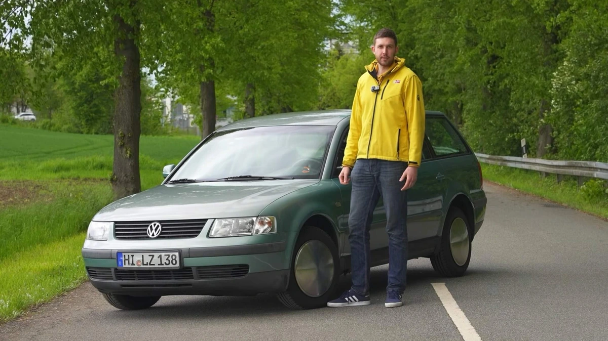 Duitser rijdt 2.398 km op één tank met oude Volkswagen-diesel: „Hij verbruikt zo’n 3 liter per 100 km”