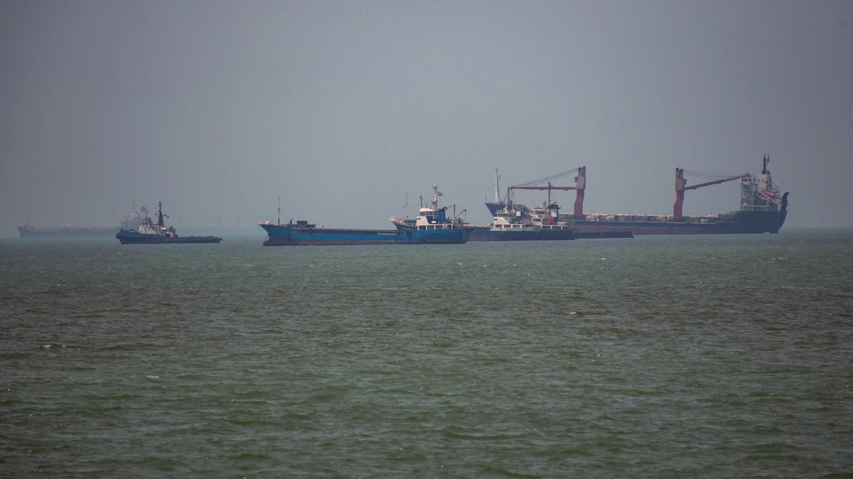 LIVE | VN schort evacuatie Straat van Hormuz op na aanval Iran op vrachtschip