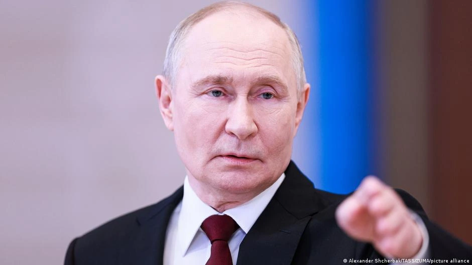 Putin rechaza un alto el fuego y prefiere fin de la guerra