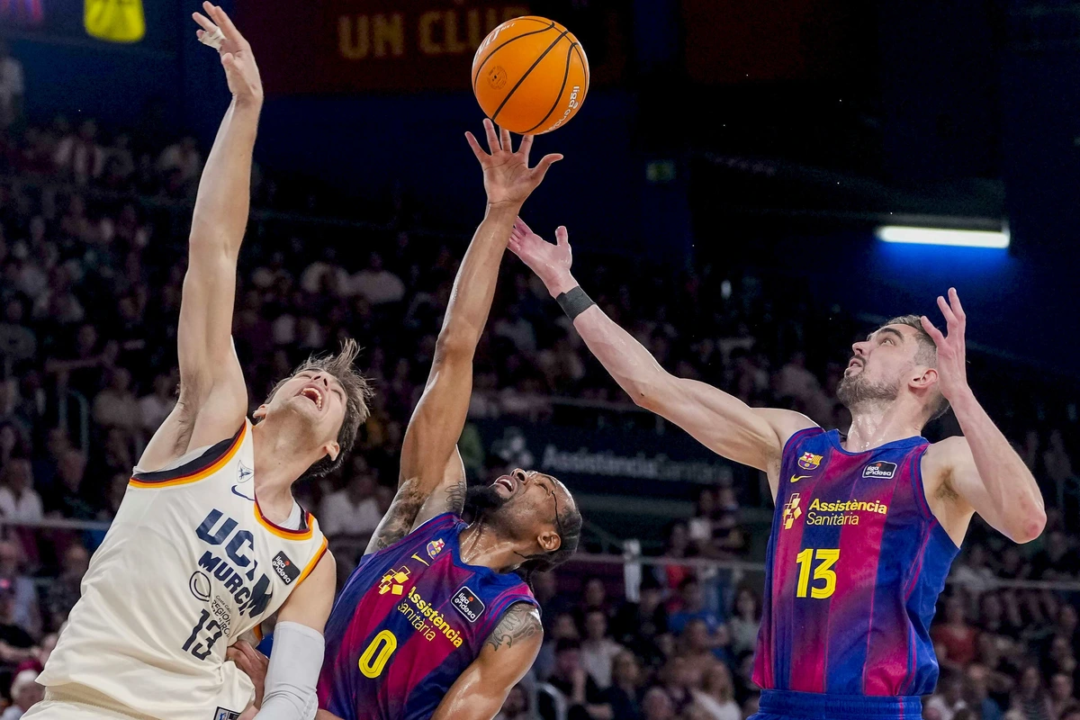 UCAM Murcia asalta el Palau y recupera el factor pista