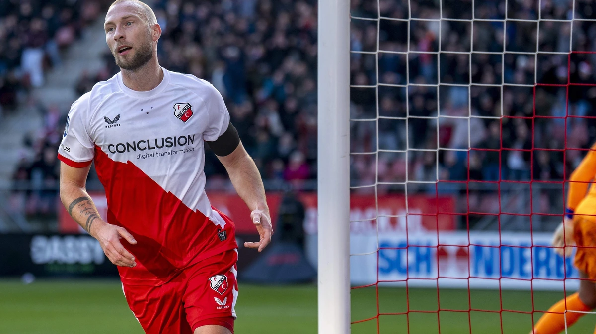 Mike van der Hoorn (33) kan carrière op Cyprus vervolgen