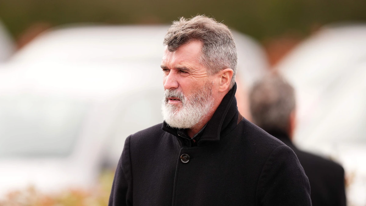 Manchester United-legende Roy Keane ergert zich aan gedrag voetbalvrouwen op WK 2026: ’Een jaar later zijn ze gescheiden’