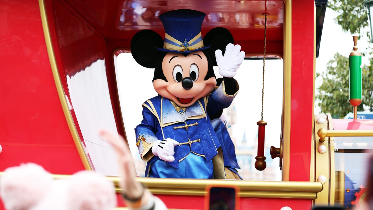 LIVE | Disneyland Parijs sluit alle buitenattracties wegens extreme hitte