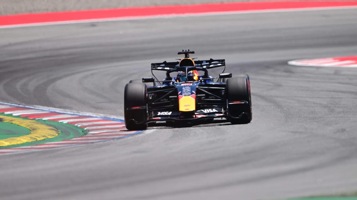 Max Verstappen start race in Barcelona vanaf derde startrij, George Russell pakt pole position