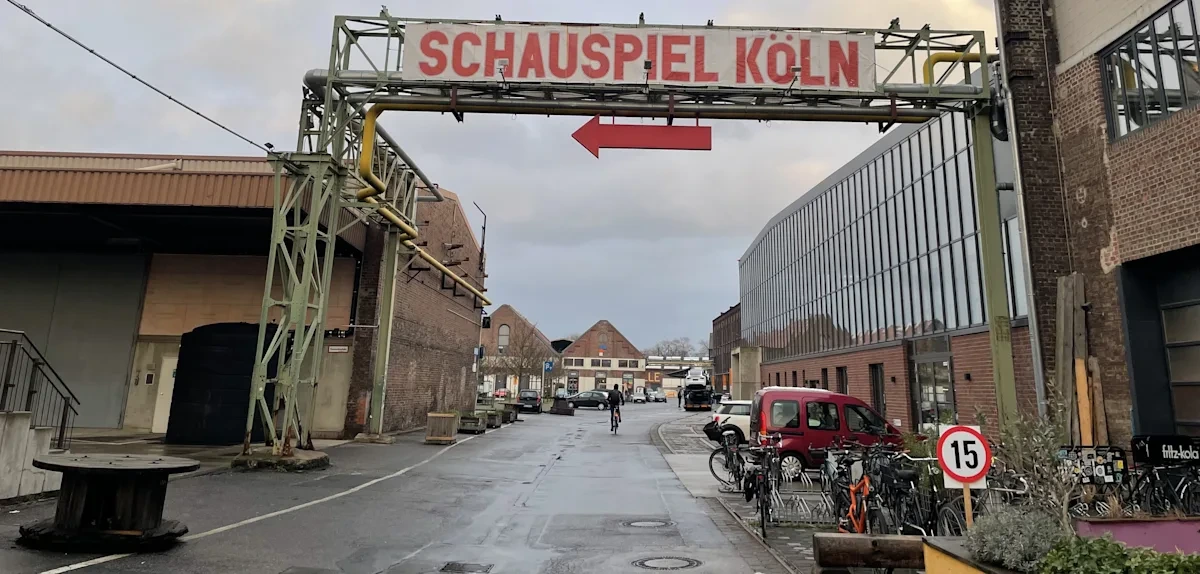 Dieser Abend ragt aus dem Einerlei des deutschen Stadttheaters weit heraus