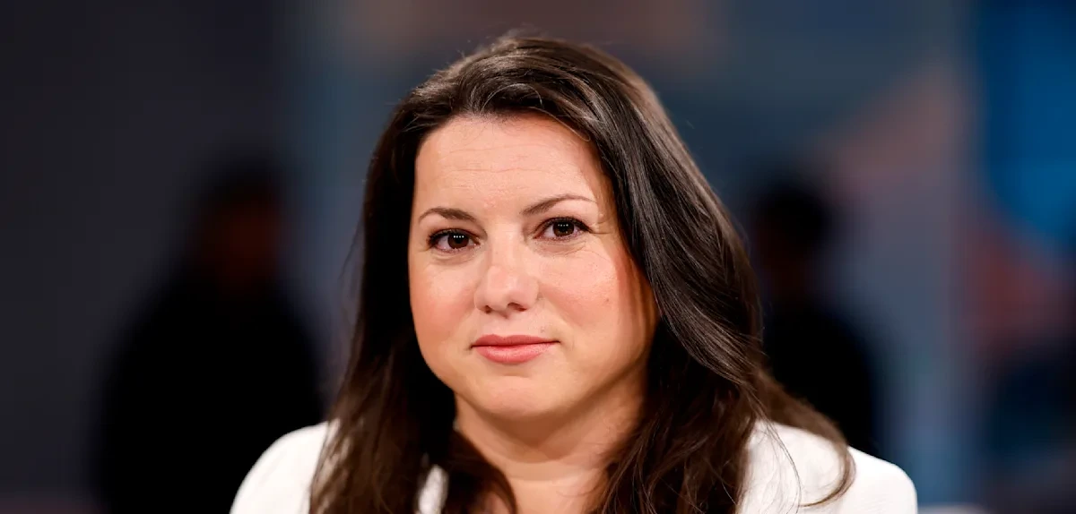 Katja Hoyer weiß, wie Deutschlands Kulturstadt Nr. 1 zum ersten Nazi-Ort wurde