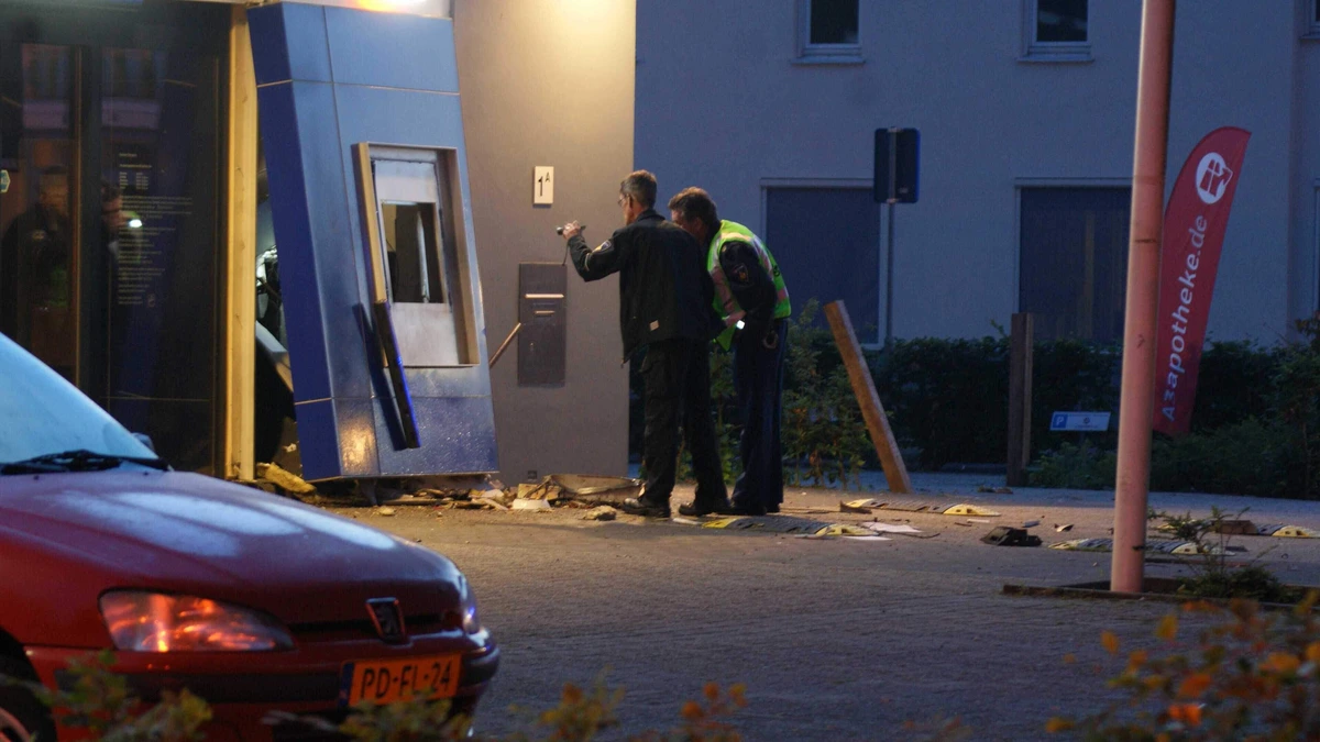 Duitse en Nederlandse politie gaan vaker over de grens achtervolgen: ’Ook samenwerking in de jacht op plofkrakers versterken’