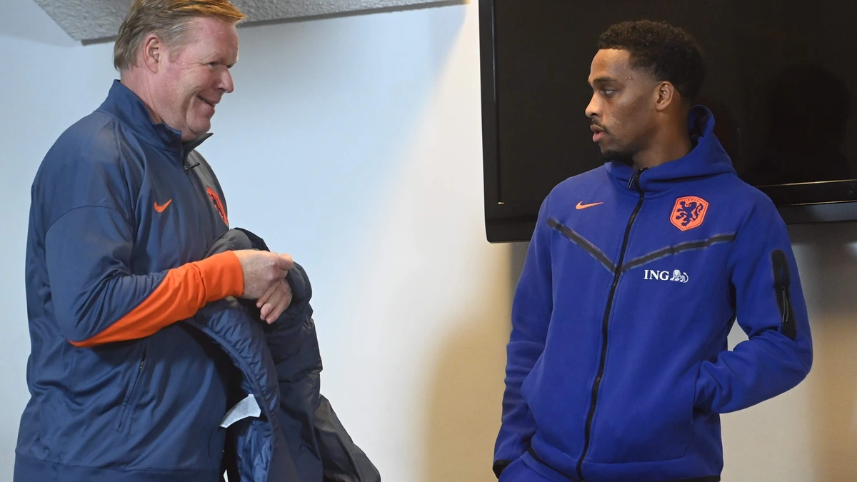 Jurriën Timber met Oranje het veld op voor eerste training op Amerikaanse bodem