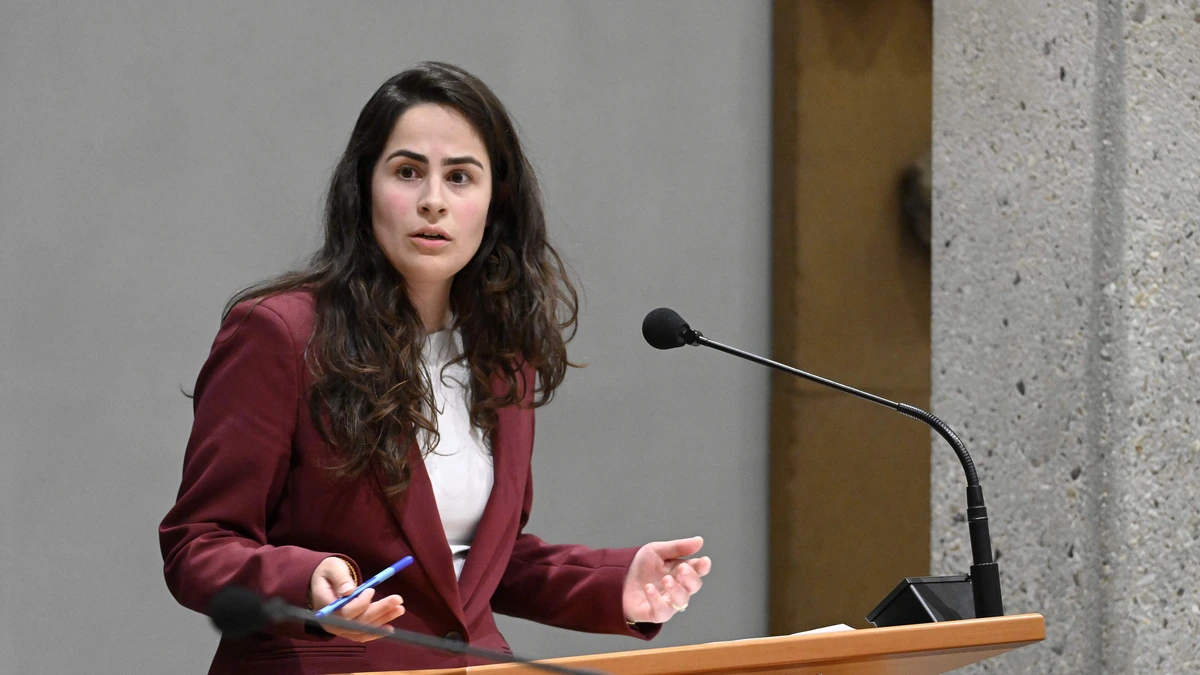 Genitale verminking moet beter opgespoord worden: Kamer wil actie tegen papieren straffen