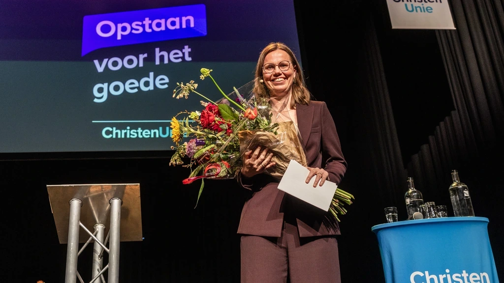 Leden ChristenUnie scharen zich achter strengere asielkoers van partijtop