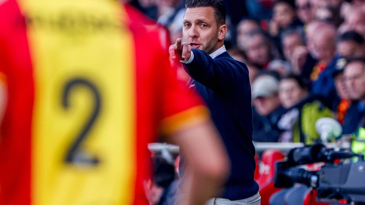 Reconstructie: Verkeerd geadresseerd appje deed de boel helemaal ontploffen tussen Go Ahead Eagles en Melvin Boel