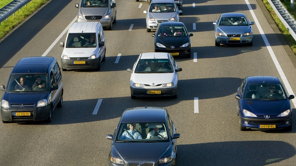 Kabinet haalt doel om regels te schrappen niet, minister ziet wel 'beweging'