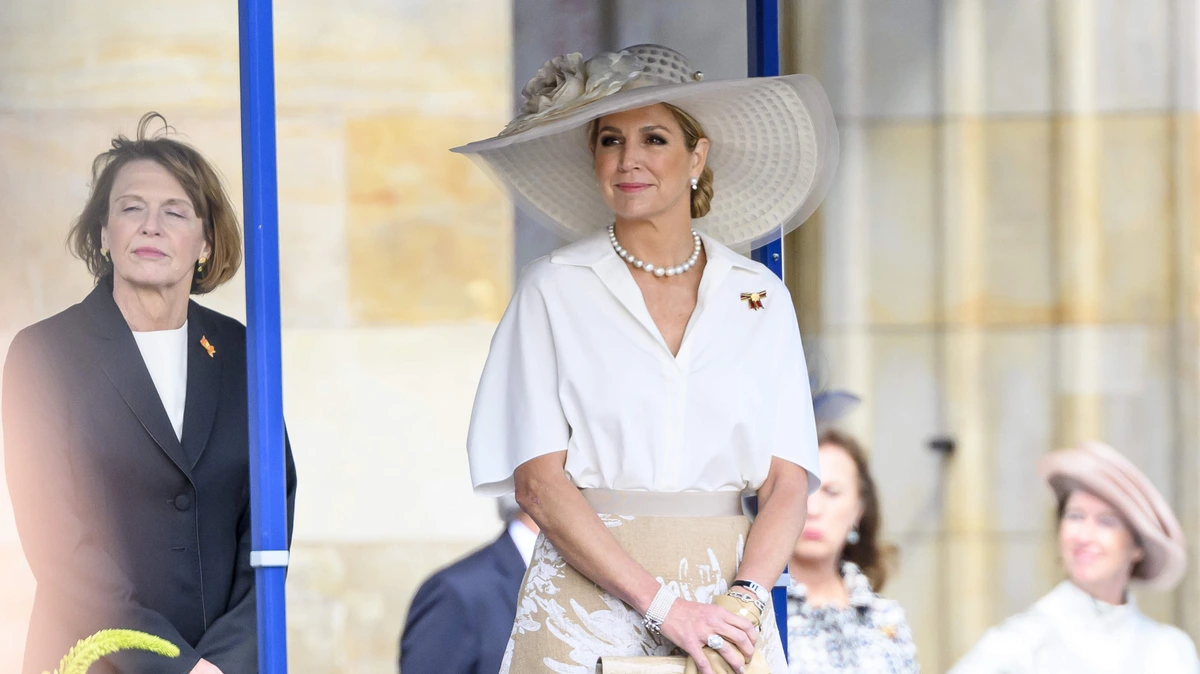 Vrouw Duitse bondspresident in de luwte van Máxima: ’Koningin knalt met Rivièra-look’