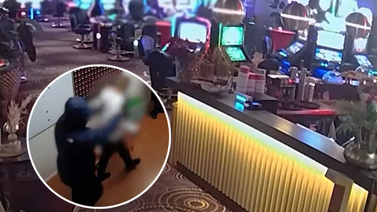 Bewakingsbeeld: klunzige overvallers falen bij overval in casino