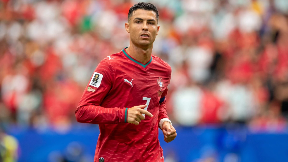 Zus Cristiano Ronaldo zorgt voor opschudding rond Portugese kamp: ’Dit is een vreemd WK... heel vreemd’