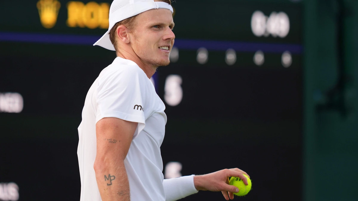 LIVE Wimbledon 2026 | Jesper de Jong hervat zijn partij en verliest derde set