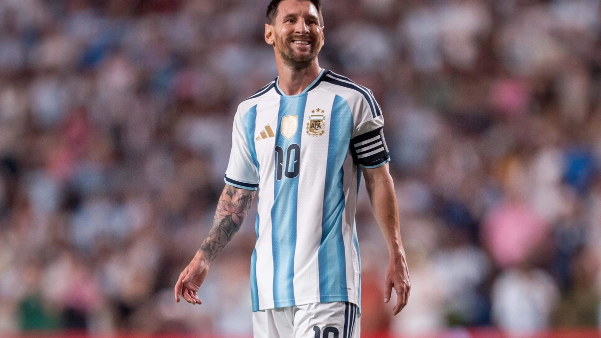 Argentinië haalt opgelucht adem: Lionel Messi scoort als invaller in oefenduel