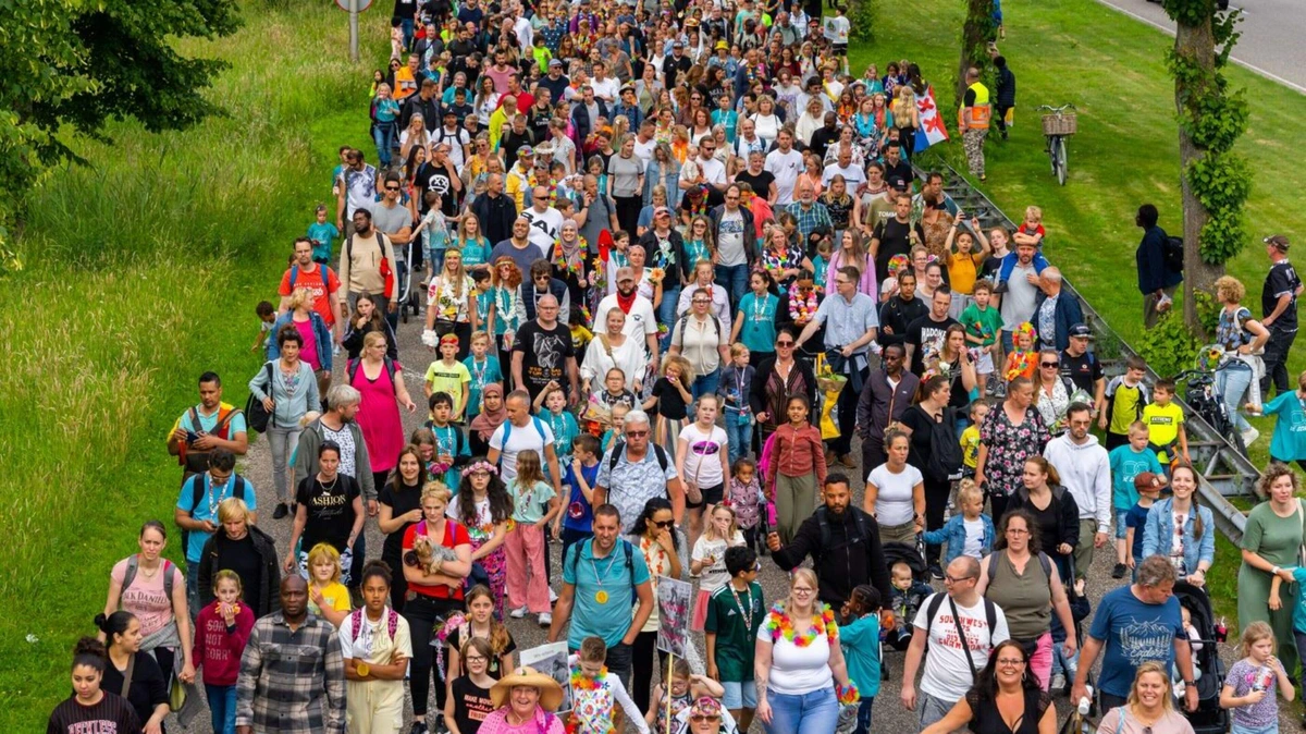 Praat mee: Vind je de Avondvierdaagse te belastend voor gezinnen?