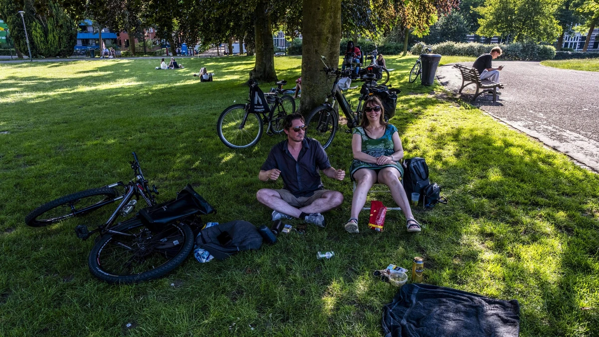 LIVE | Record in Eindhoven: hittekracht 10 bereikt, hoogste niveau ooit gemeten