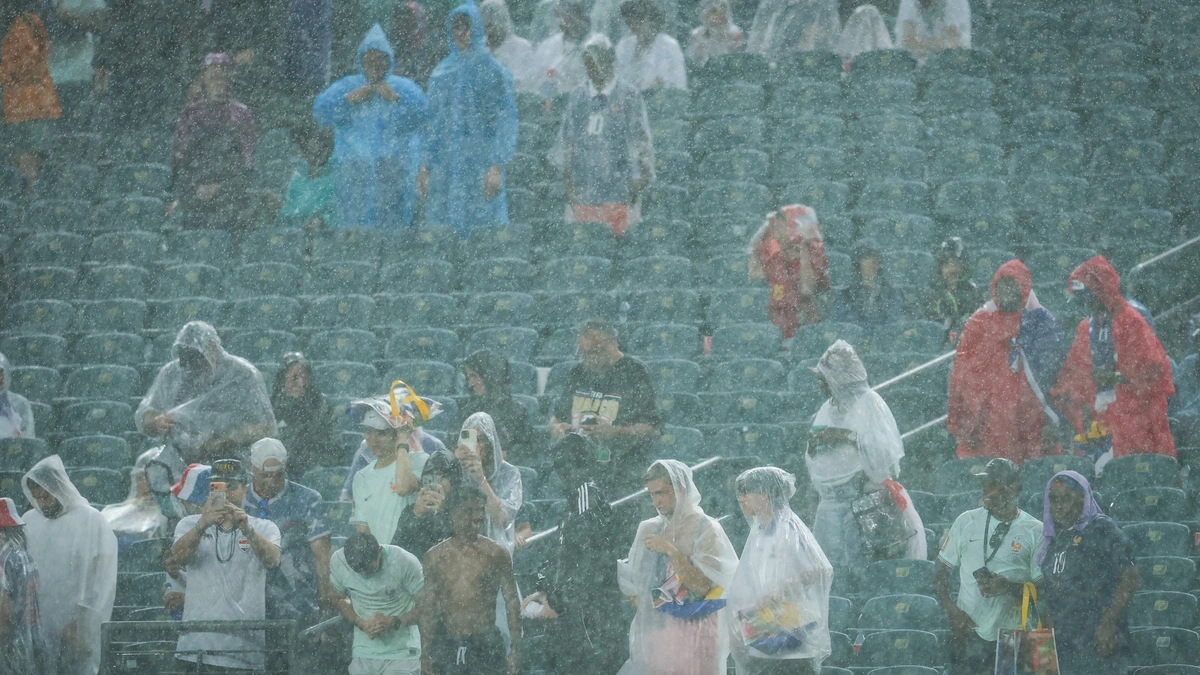 Dit zijn de regels bij noodweer tijdens het WK-duel Nederland-Tunesië