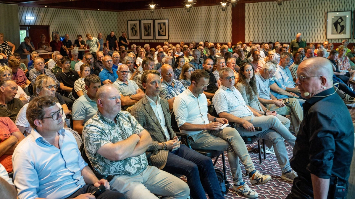Honderden boeren uiten zorgen over kersvers stikstofpakket: ’We zijn verder van huis dan ooit’