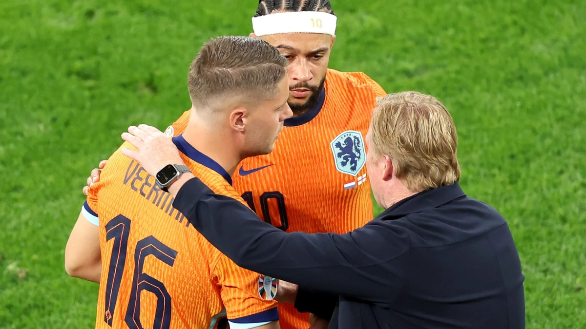 Koeman reageert laconiek op veelbesproken G-star advertentie met thuisblijver Joey Veerman: ’Ik kan er wel om lachen’