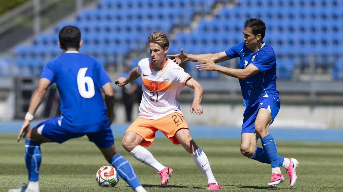 Frenkie de Jong maakt zich geen zorgen over Nederlands elftal, maar: ’Belangrijk dat we wat dingen aanpassen’