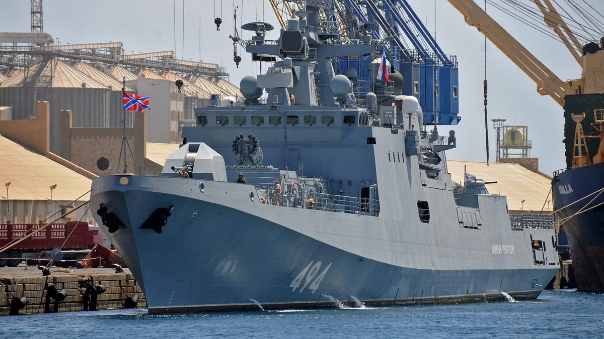 LIVE | ’Russisch oorlogsschip lost waarschuwingsschot richting jacht in het Kanaal’