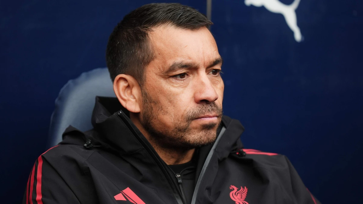 Feyenoord wil Giovanni van Bronckhorst aanstellen als nieuwe hoofdtrainer