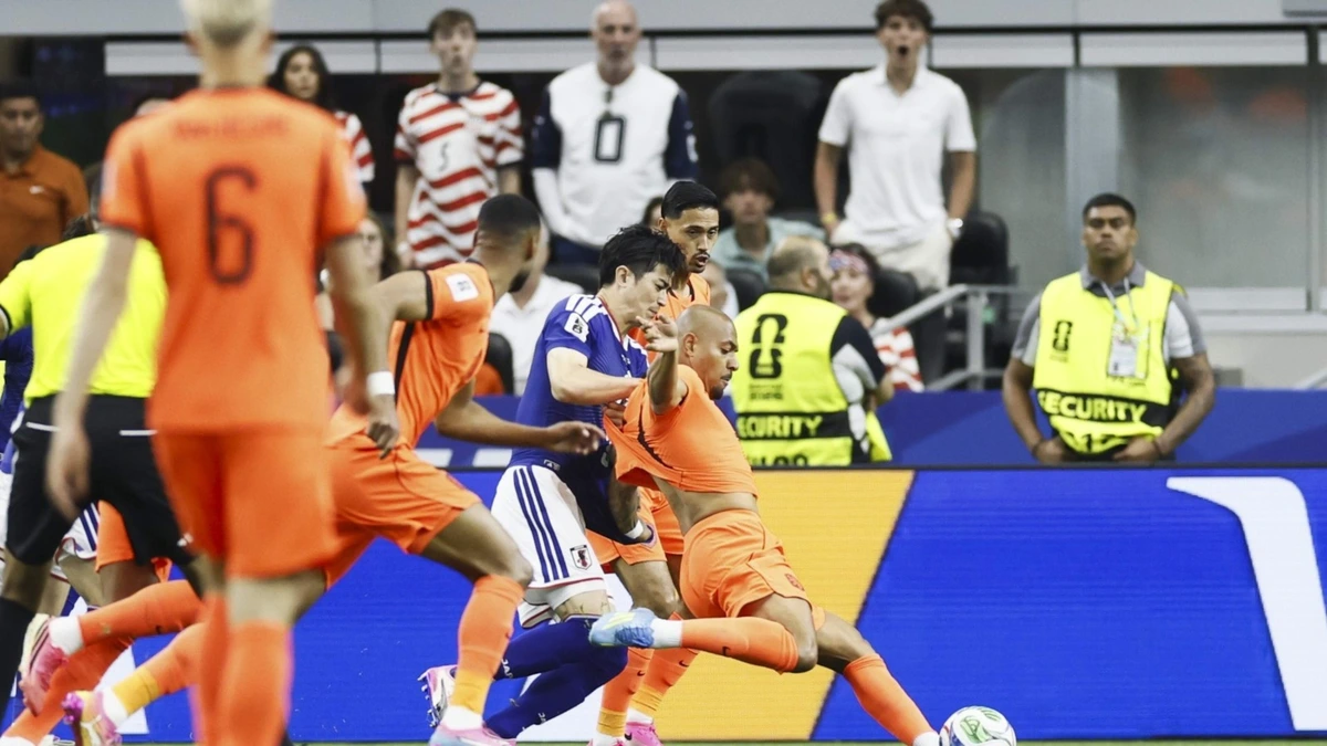 LIVE | Donyell Malen zet Nederlands elftal bijna weer op voorsprong, keeper houdt Japan overeind