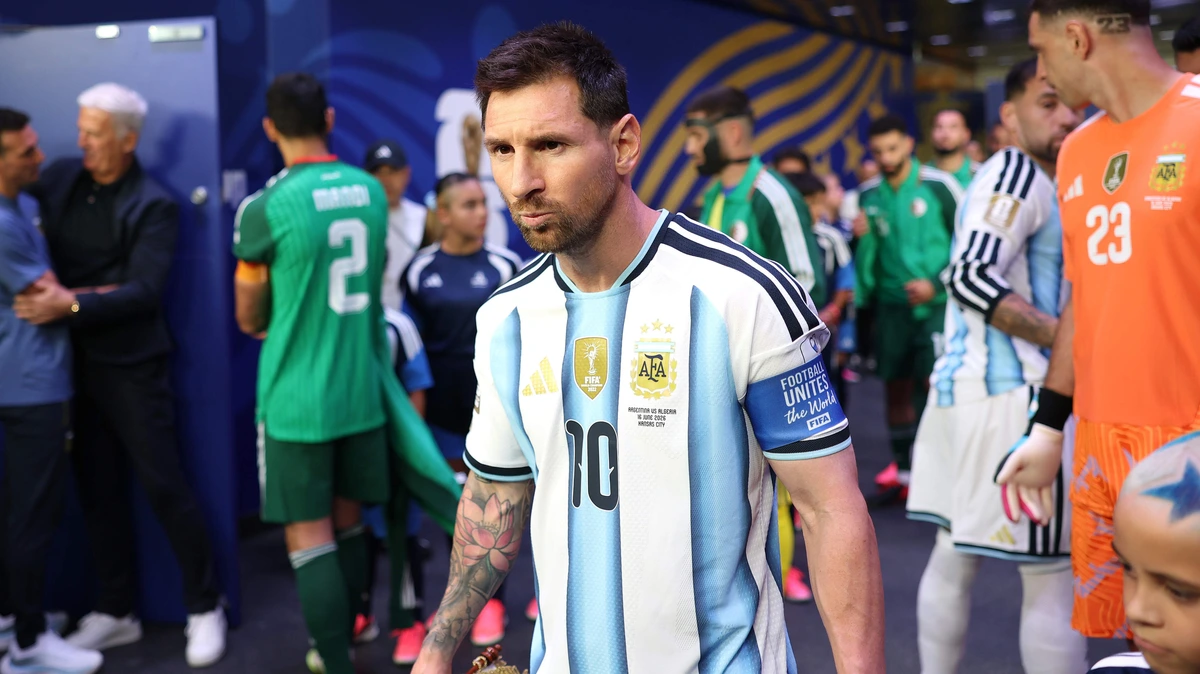 LIVE WK 2026 | buitenspel zet streep door treffers van Messi (Argentinië) én Algerije na geweldige openingsfase