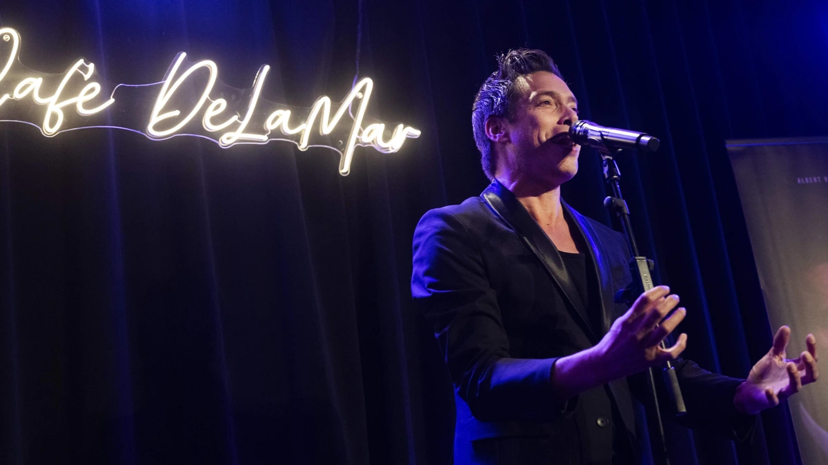 Sjors van der Panne gaat met persoonlijk programma theater in