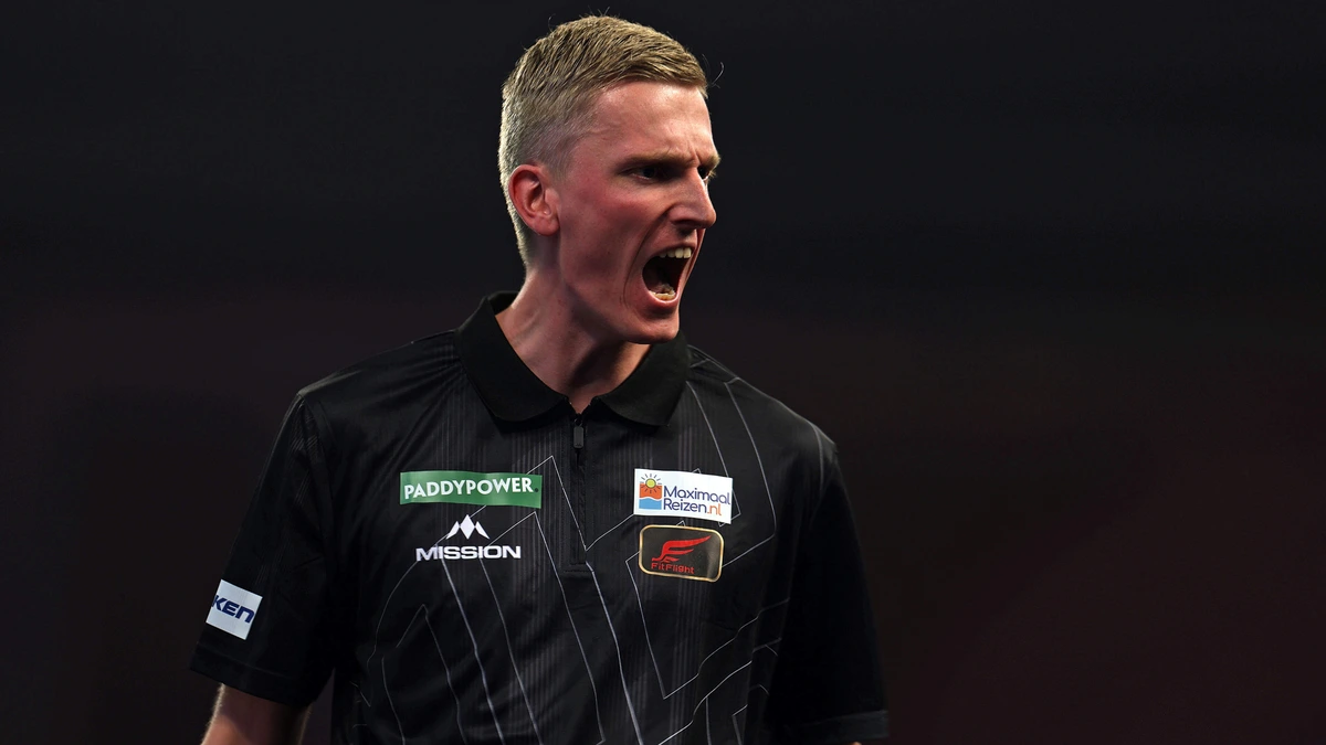 Wessel Nijman wint ook na vakantie Players Championship-ronde: ’10 dagen geen pijl aangeraakt’