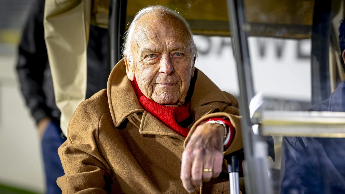 Grondlegger ’Avondje NAC’ en oud-trainer Bob Maaskant (88) overleden