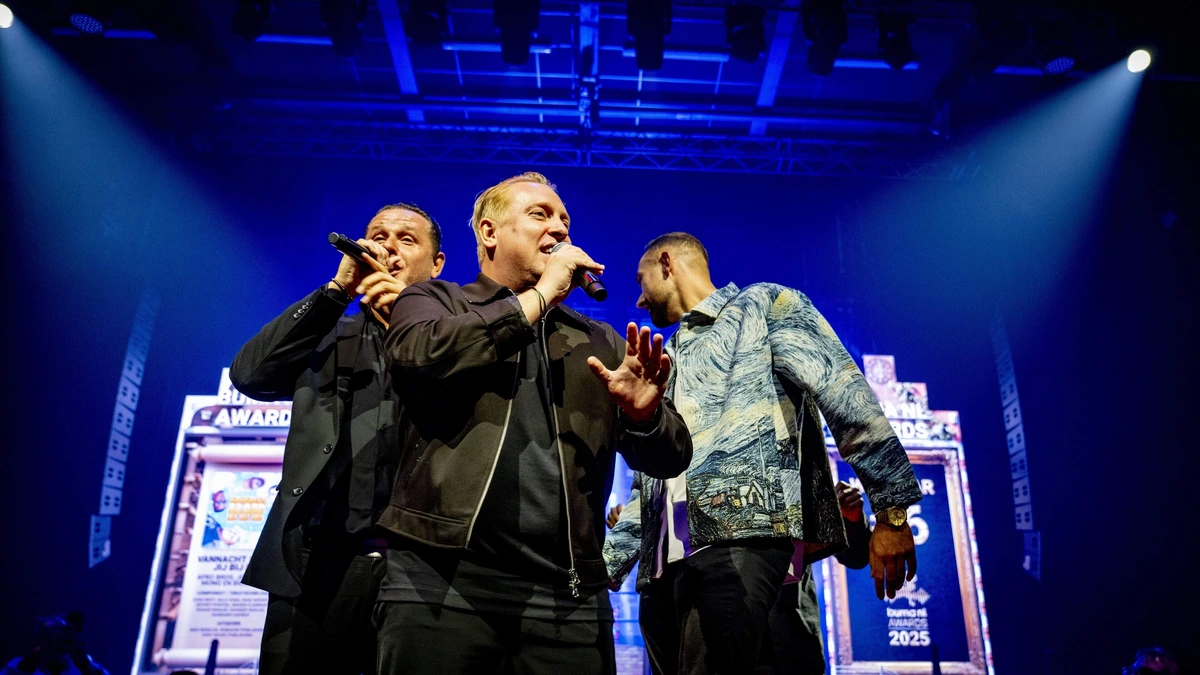 Zanger John West viert 20-jarig jubileum in Ahoy
