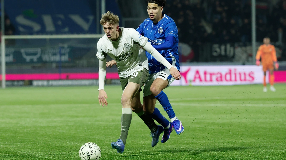 LIVE Transfers | Bas Kuipers verruilt FC Twente voor Sparta, PSV ziet talent naar Duitsland vertrekken