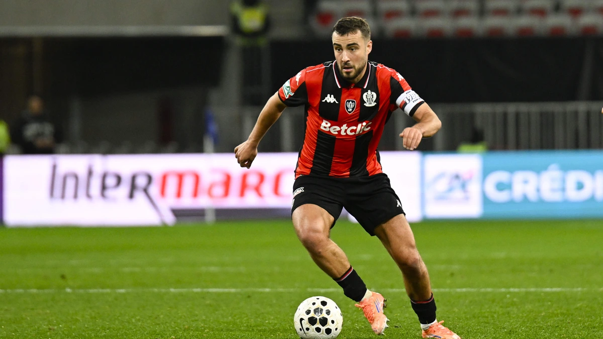 Feyenoord heeft middenvelder Charles Vanhoutte (27) bijna binnen