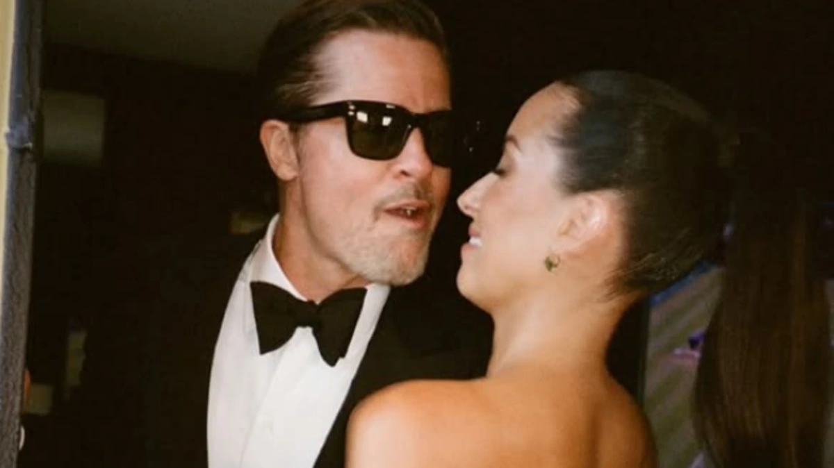 Is Brad Pitts relatie na vier jaar eindelijk ’Instagram-officieel’?  29 jaar jongere vriendin deelt opvallende foto
