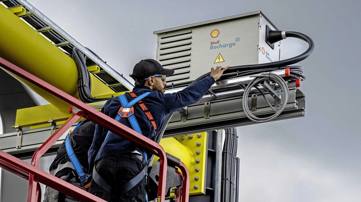 Shell profiteert van verstoring door Iran-oorlog: boekt ’significant’ hogere omzet en winst uit handel in gas